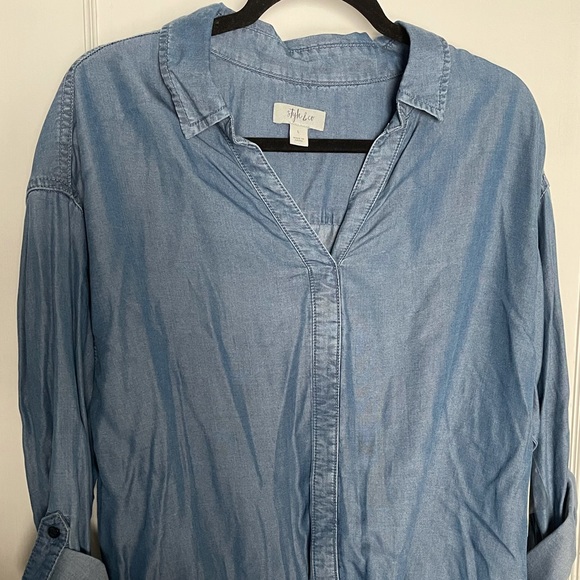 Last chance!
Style & Co Blouse - Picture 3 of 8